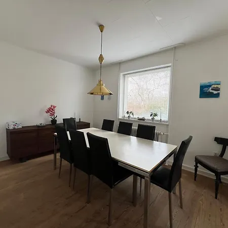 4 Bedroom Lovely In Vestenskov * Nakskov