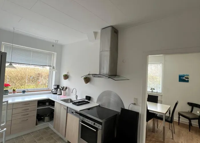 4 Bedroom Lovely In Vestenskov *